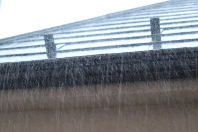 軽いのに強風に強い